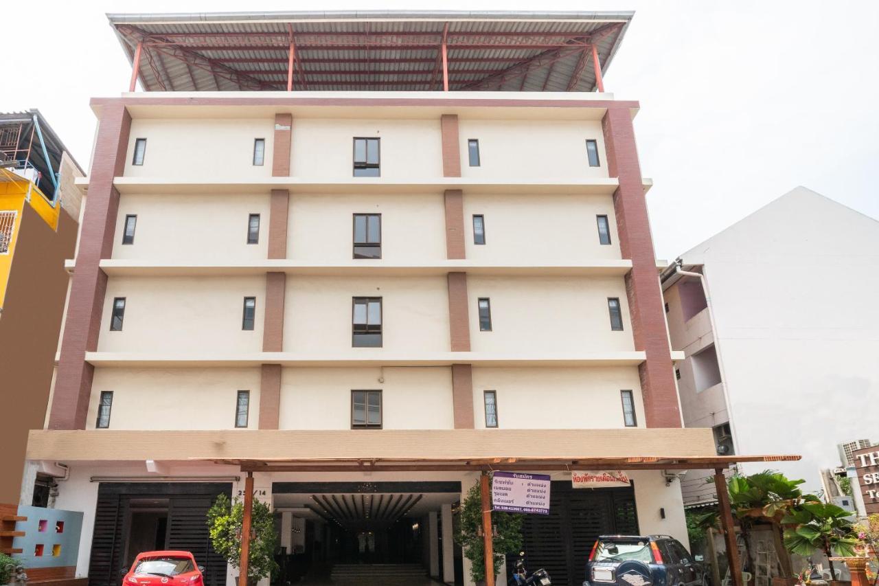 Oyo 882 The Moonlight Serviced Apartment Pattaya Exterior photo